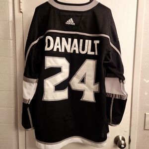 24 Danault Los Angeles Kings Jersey Sz 52 NHL LAK